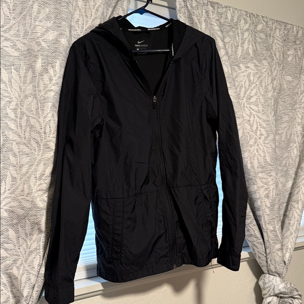 Nike Shield  Women's Utility Jacket in Black